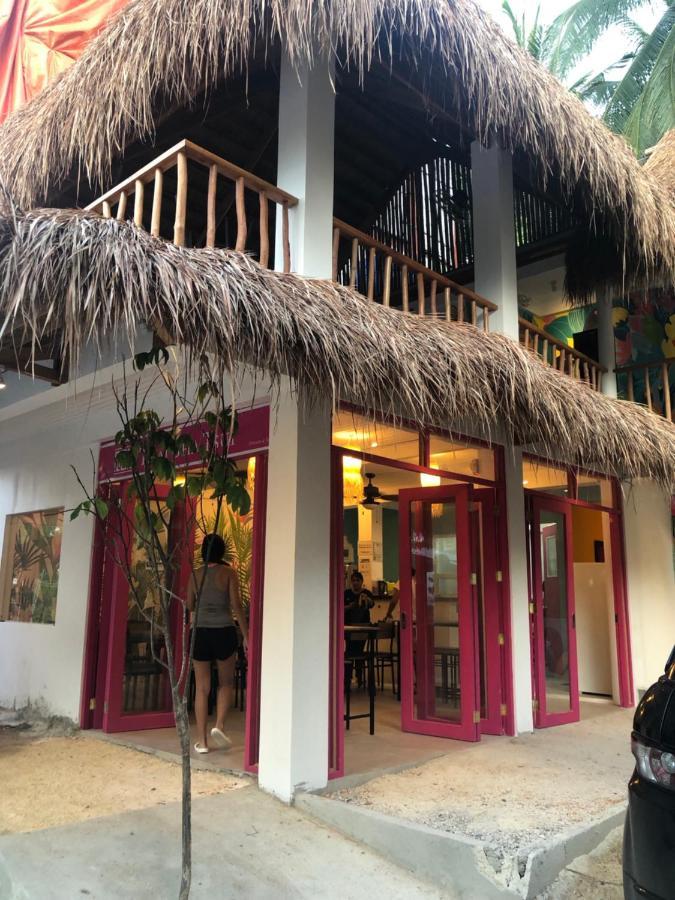 Way Shack Hostel Oslob Exterior foto