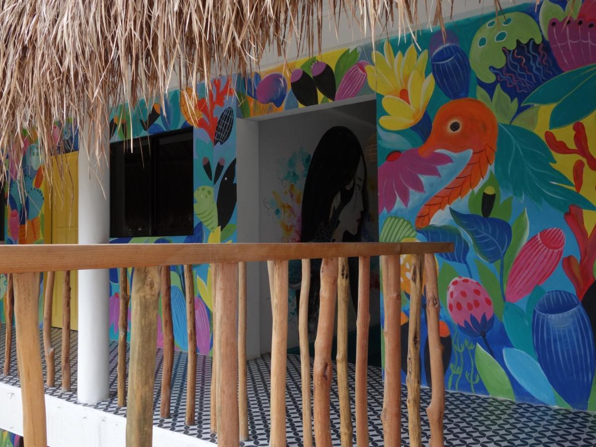 Way Shack Hostel Oslob Exterior foto
