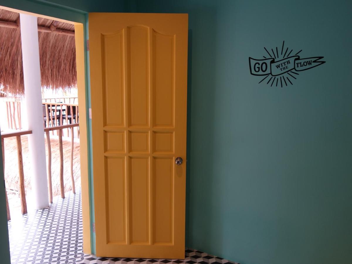 Way Shack Hostel Oslob Exterior foto